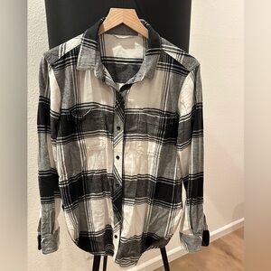 Woman’s ATHLETA plaid shirt